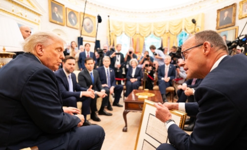 正在美国访问的德国新总理默茨6月6日发文说：“美国和德国拥有相同的基因。我们是合