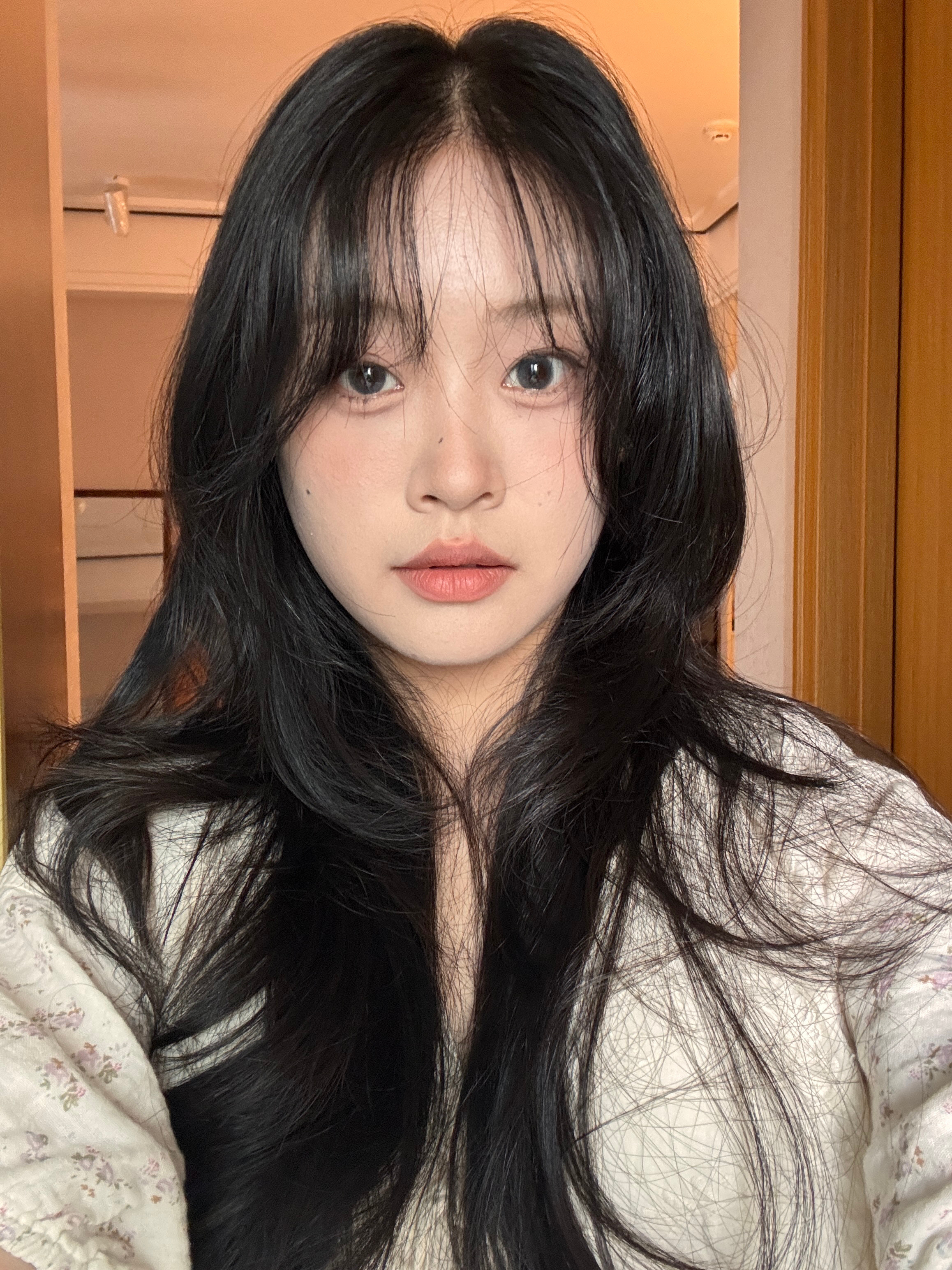 捯饬一下刘海🐼​​​