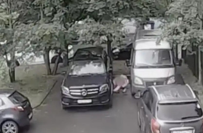 俄罗斯高官死于汽车炸弹的人不少，俄军不得不加强警惕，3日，俄方逮住一名00后女奸