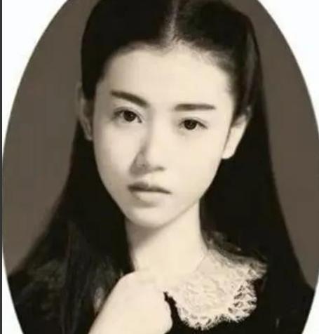 她被称之为民国“第一欲女”，她把与3000名男子交往的故事，写成书之后直接轰动了