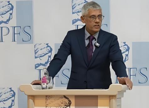 印度“公知”贾扬特·班达里：世界上有两个14亿人口的国家，但是这两个国家，一个是