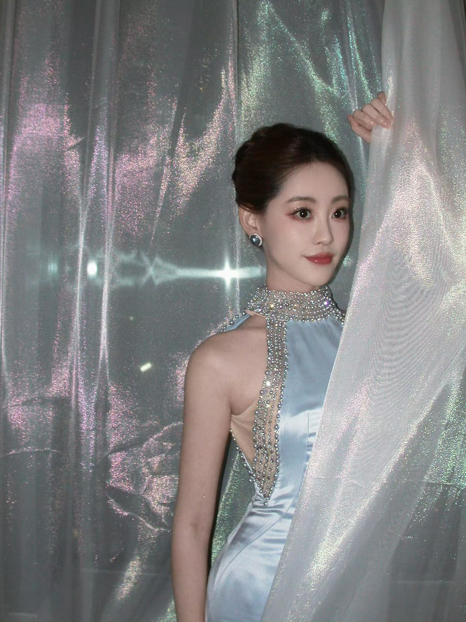 祝祝你这次的造型真的超美，你知道吗！恭喜祝绪丹！未来越来越好～​​​