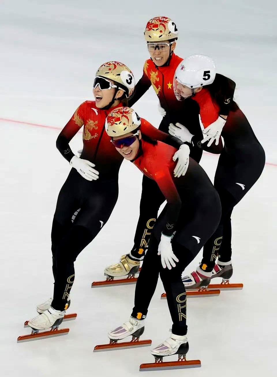 中国队都获得满额了短道速滑世巡赛三站后，男队500/1000/1500米