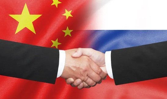 现在乌克兰和北约可能才明白，俄罗斯的真正后盾是中国，如果中国早些提供军事援助，这