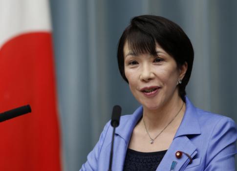 日本的天终于塌了！听说了吗？日本这回可真是捅了马蜂窝！高市早苗那句“台湾有事