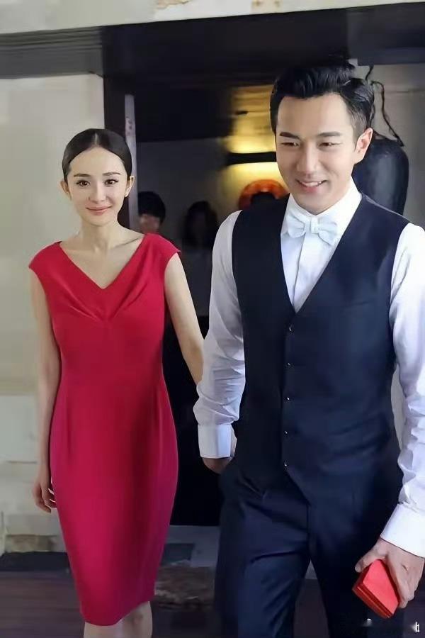 杨幂当年和刘恺威的结婚照片，恋爱中的她好温婉好小女人，很是美呢