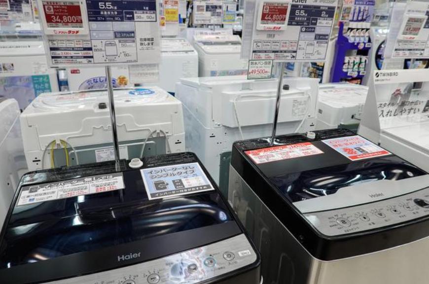 昨晚，和一位在日本的朋友聊天，他透露了2个令人震撼的消息！第一个是，越来越多