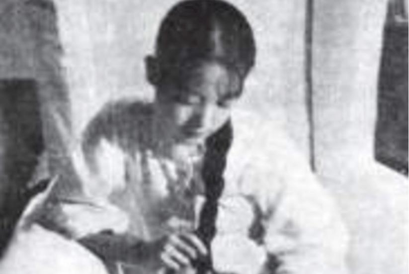 袁静雪口述：我父亲不到各姨太太房里睡觉，夜间她们轮流去值宿1916年6月6日