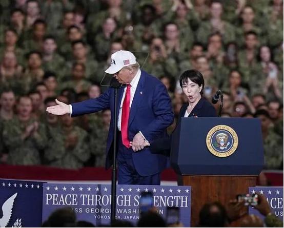 中日情况有变！2025年1月2日，日本急电特朗普。岛内时事评论员：高市早苗一定要