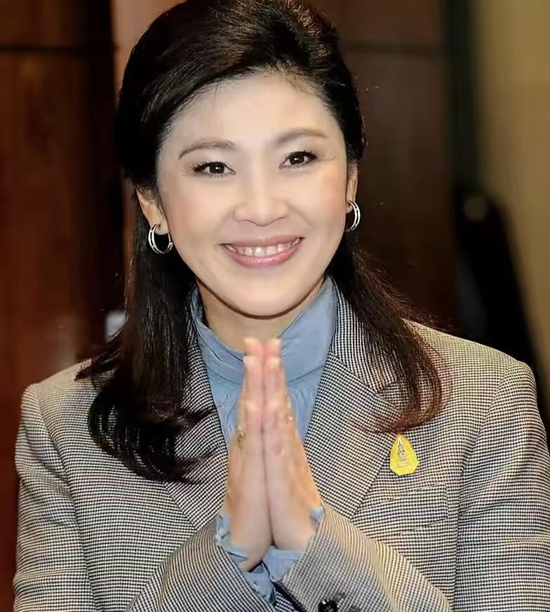 他信已经回国，但妹妹英拉却很难回来！摆在英拉面前的不仅仅是刑事监禁，更是一笔天文