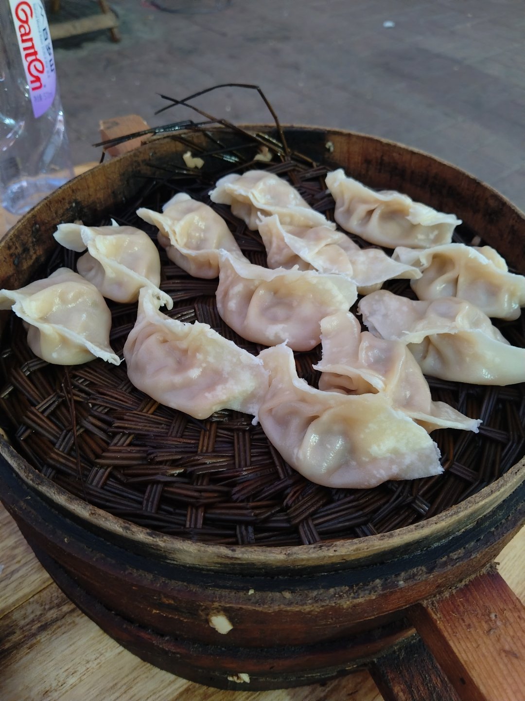 老家的羊肉蒸饺，八元一笼
