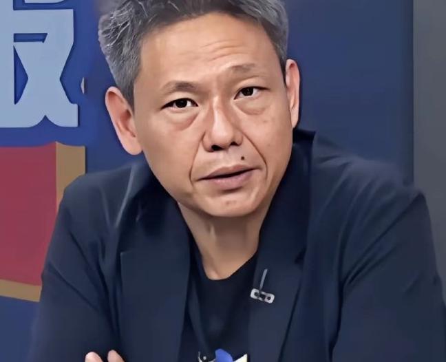 台湾媒体人谢寒冰抛出扎心观点：现在台湾真正认同"两岸都是中国"、愿意接受和平统