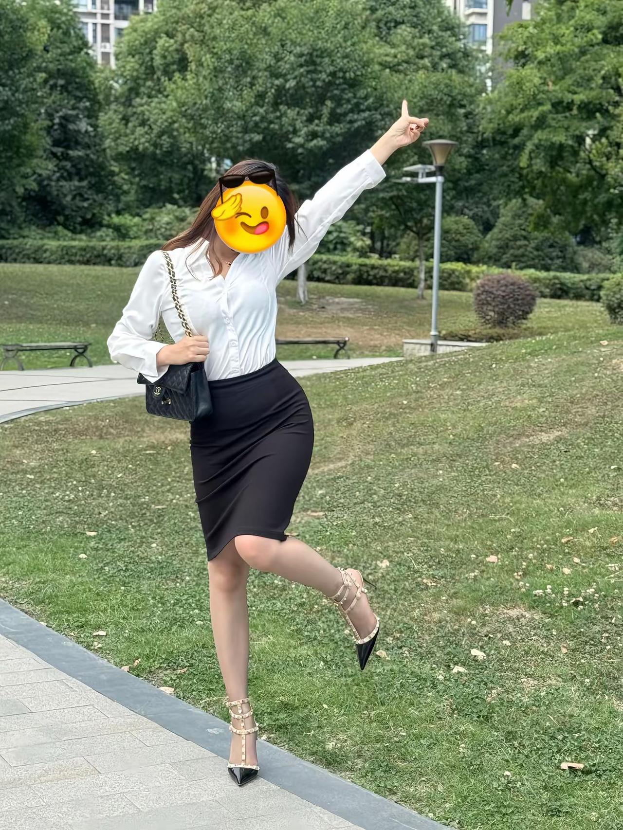 不被定义，不畏眼光，活成自己喜欢的模样职业装ootd