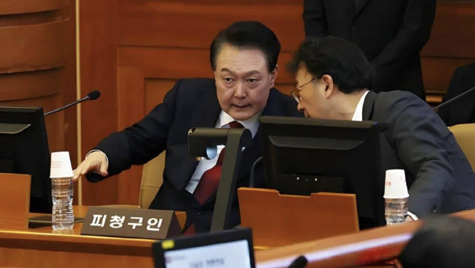尹锡悦：从总统到被告的坠落谁能想到，昔日风光无限的韩国总