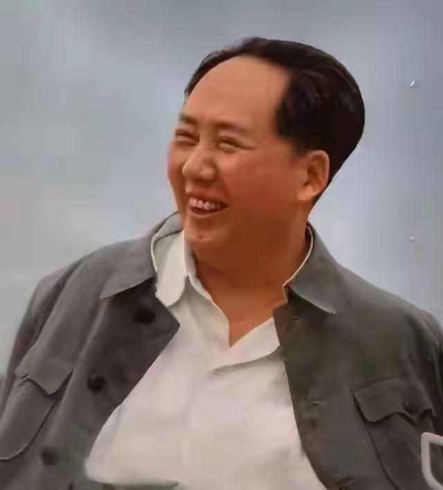 大年初一，万家团圆，我们从未忘记您！爆竹声声辞旧岁，举国欢腾贺新春，每当这一