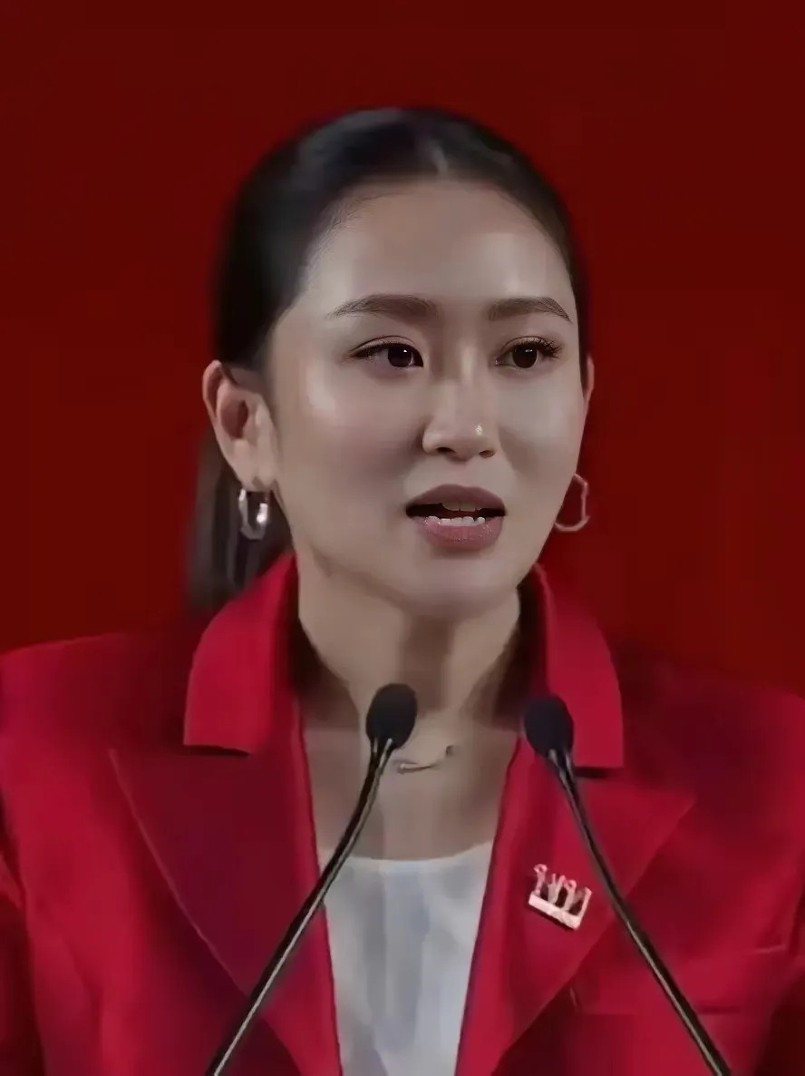 最新动态，泰国军方紧急辟谣！8月11日，泰国军方迅速回应，否认有任何意图武力夺