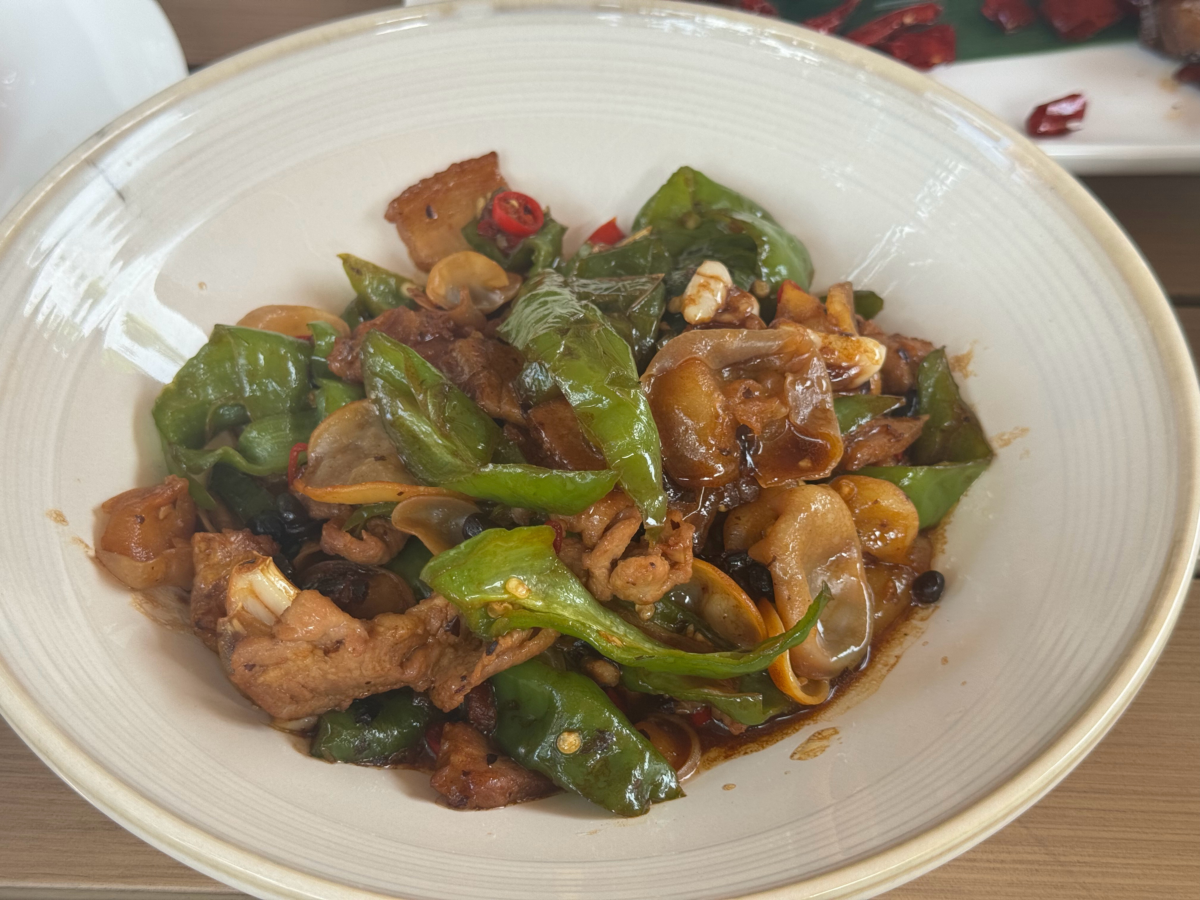 恰上饭了。针不戳。​​​