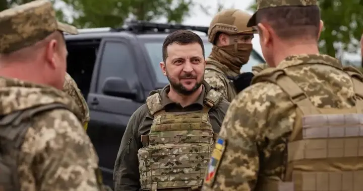 泽连斯基‘脑子不正常’？俄乌战争背后的战略博弈