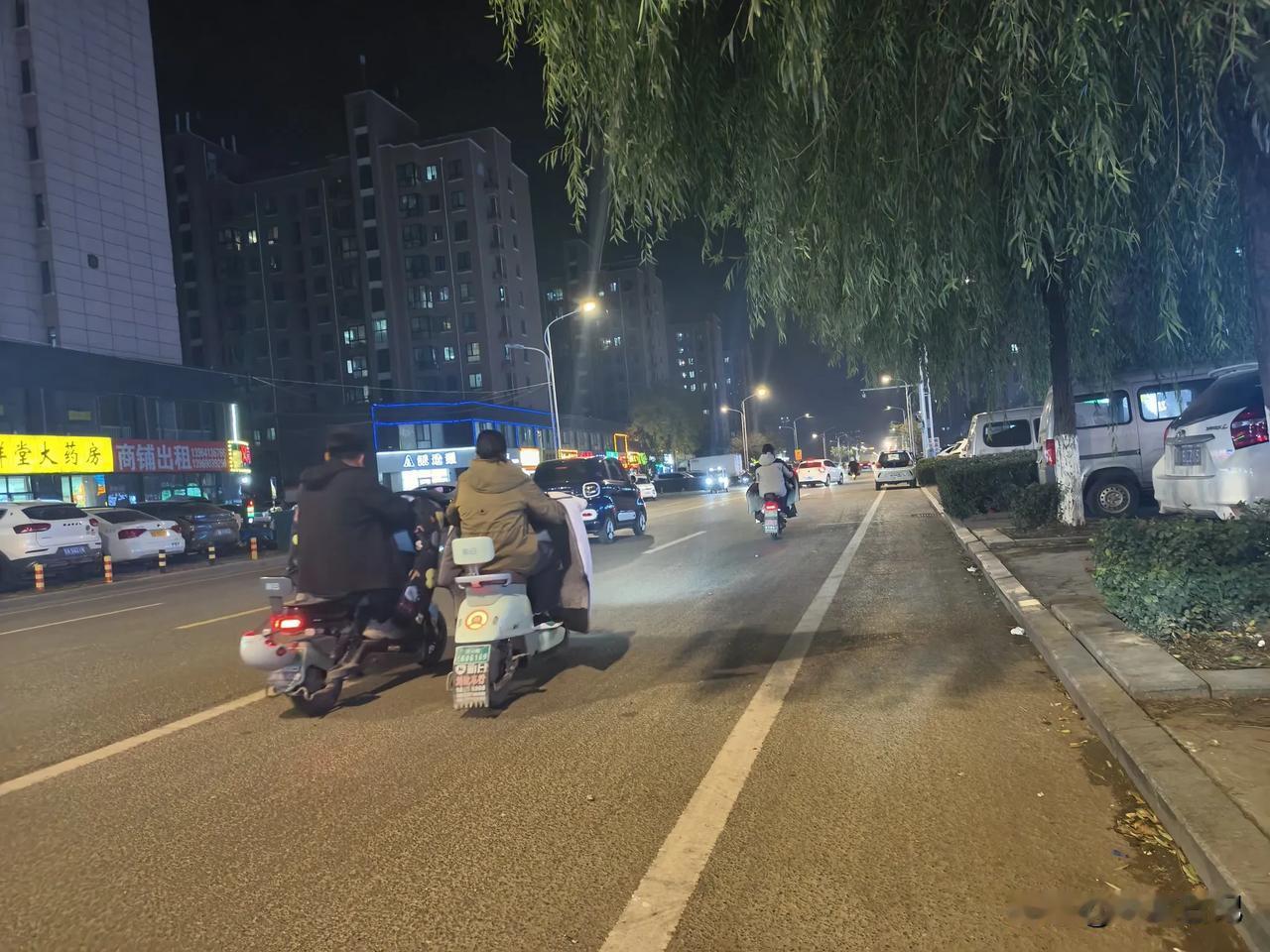 为人父母请铭记，无论孩子此刻多么让你失望——是叛逆顶撞的青春期，是迷茫徘徊的低谷