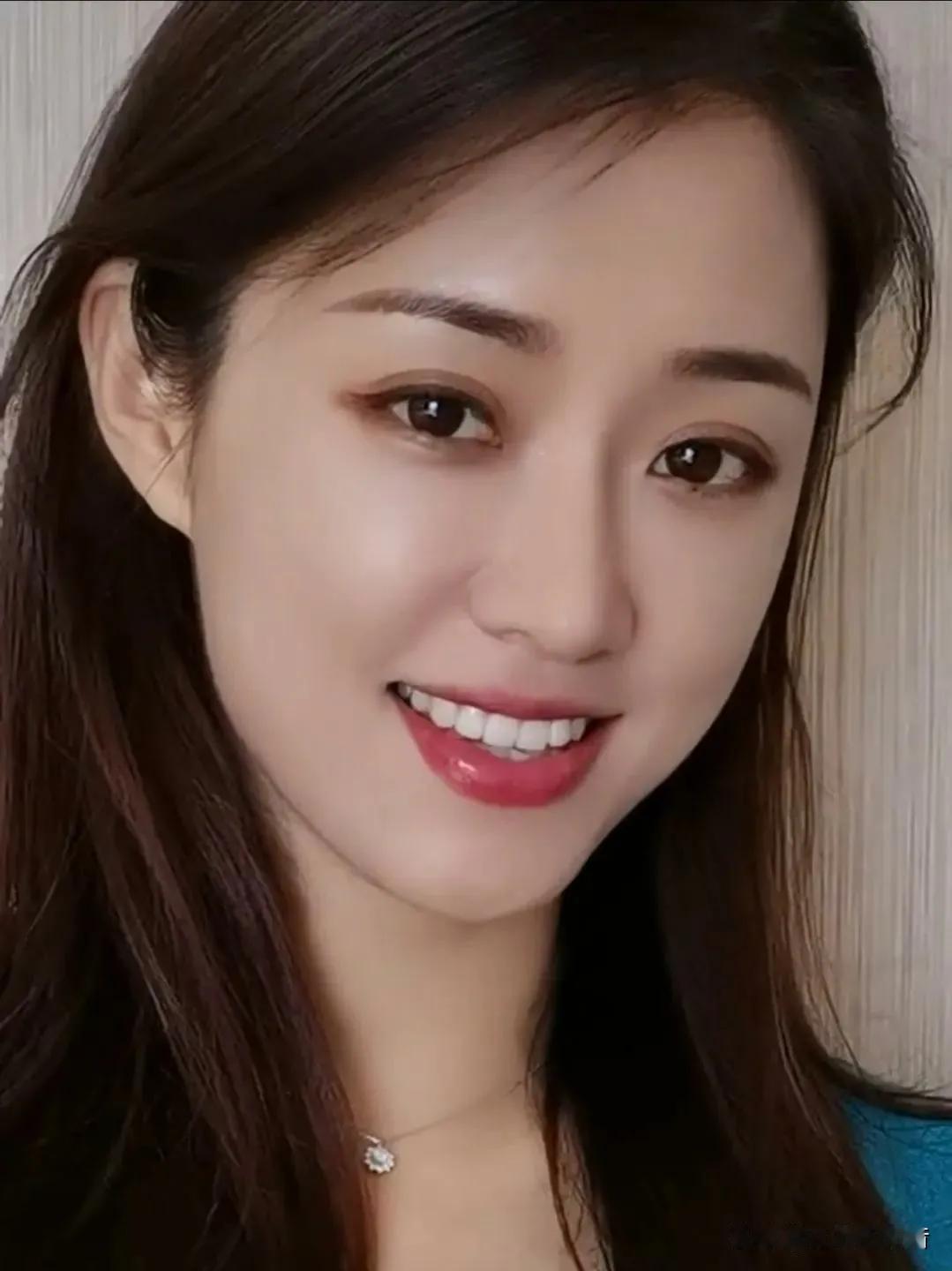 一名独生女，招了农村入赘丈夫一同生活六年，长达一年半不和丈夫同住。等到男子外派异