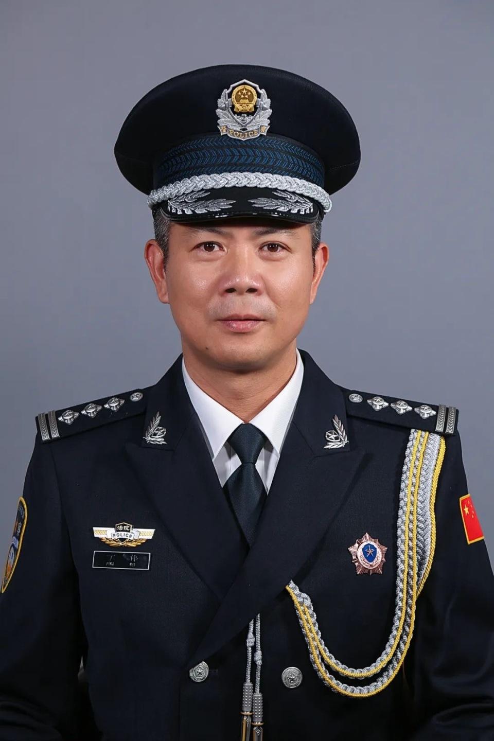 一位退休老刑警分享的六条宝贵的人生忠告:第一条:朋友越少，命就越好，这是人生