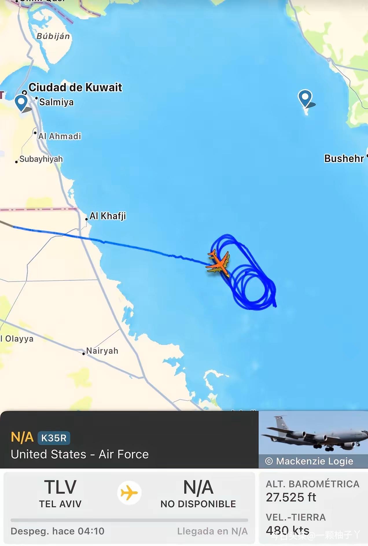 最近波斯湾上空出现了挺有意思的一幕：两架美军KC‑135加油机，居然在敏感区域主