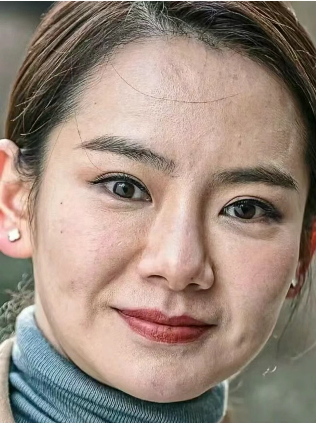 终于理解了。。为什么现在的人都不爱化妆！