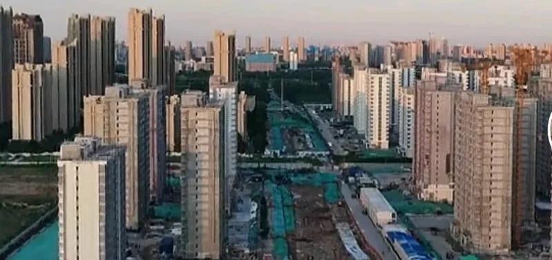 仓裕路的部分路段，这工程着实浩大，土方量极为惊人。路还没修好呢，就已经建起这么多