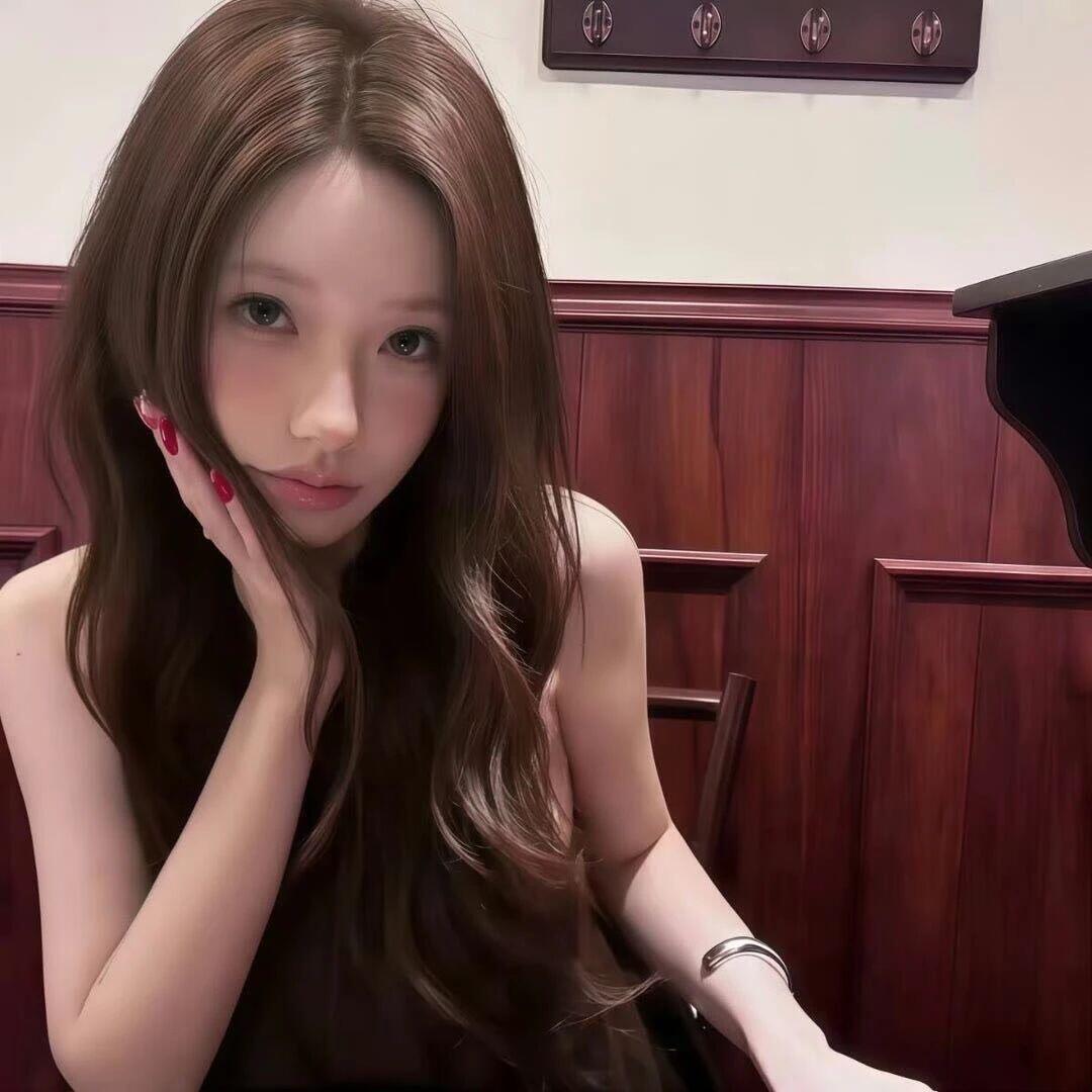 𝐖𝐞𝐂𝐡𝐚𝐫𝐭|女生头像|高级丨氛围感丨阳光感丨无水印女生头像