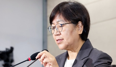 尹锡悦真的累了。当地时间18日，经过层层审理，韩国首尔中央地方法院最终未采纳尹