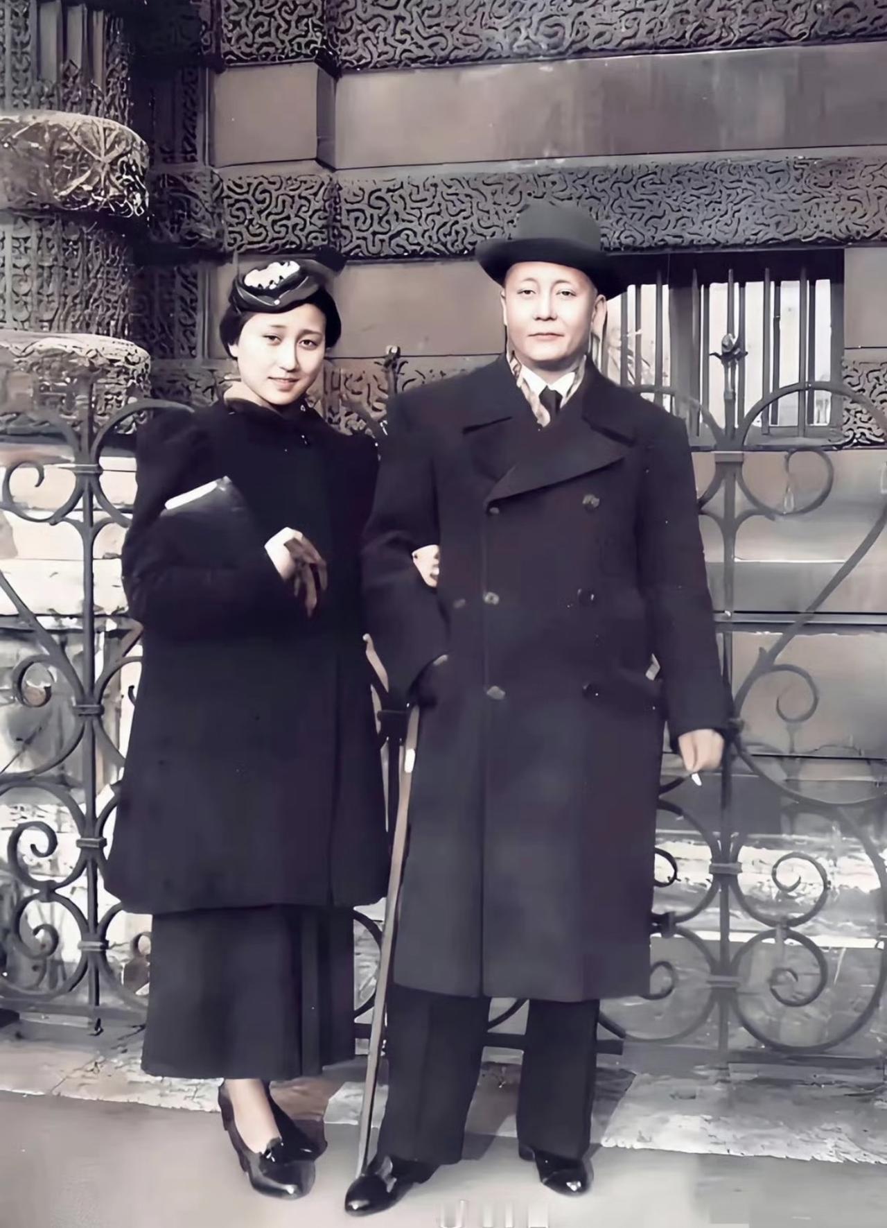 没想到钱学森夫人蒋英的亲爹，竟是写出《国防论》、最早提出对日持久抗战构想的民国顶