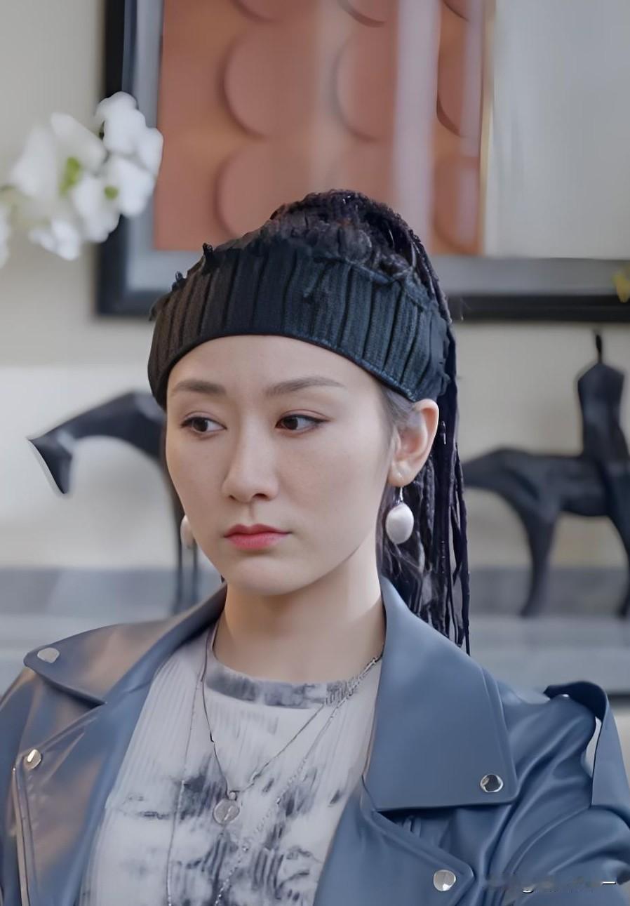 《不期而遇的生活》张曼娅这人，绝了。倒不是说她姐姐是女主李匆匆，也不是说