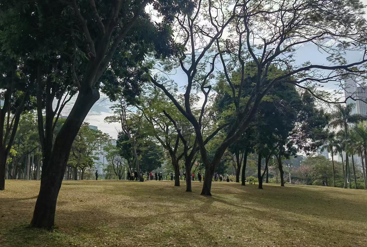 奶奶说的“识人术”，太准了：1.女人腰细，最好远离。2.嘴唇厚的人，一般可靠