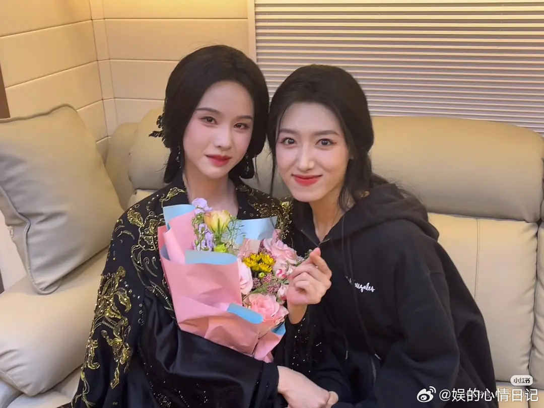 月0里嘟嘟的替身女演员，感觉比市面上挺多配角🌸好看