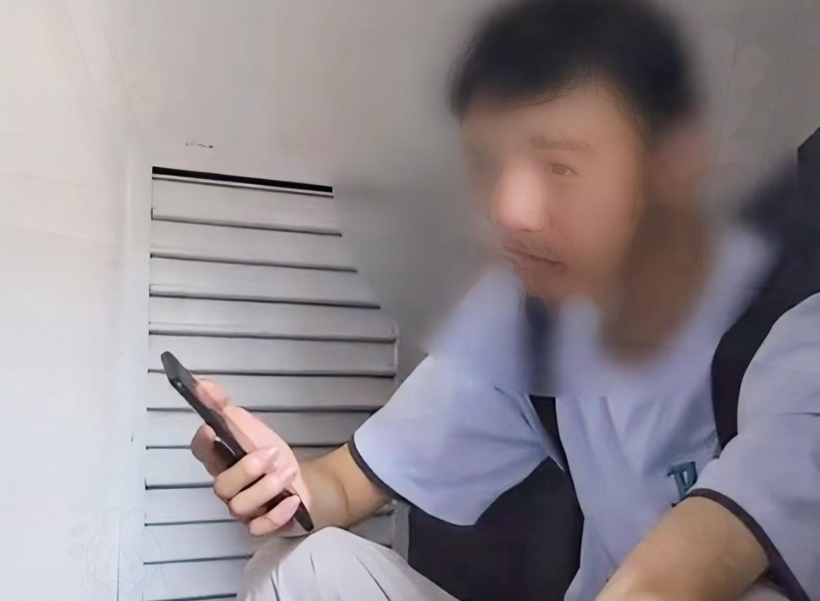 用最偏激的方式伤害最亲的人，这场对抗里亲情太沉重，关于湖南尖子生被赶出家门事