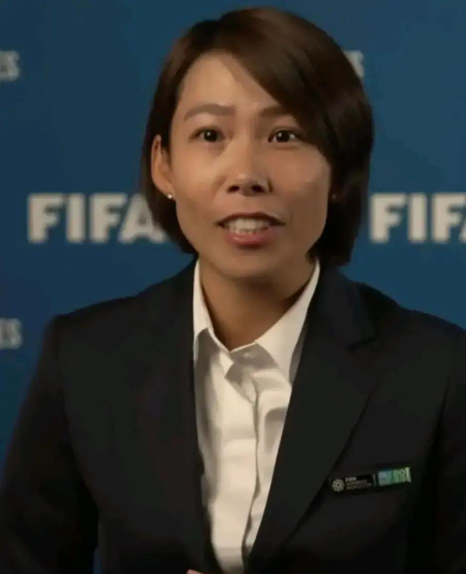 她不是输给了能力，而是输给了“非足球因素”的那张纸。两度竞聘中国女足主帅，
