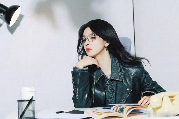 陈瑶我想要我努力我得到从自我内耗到从容通透，陈瑶慢慢与自己和解。放下多余顾虑，坚