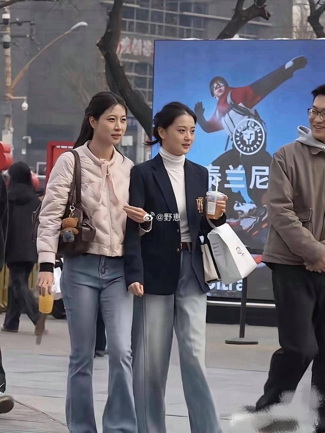 事实证明，紧身裤比宽松款好看