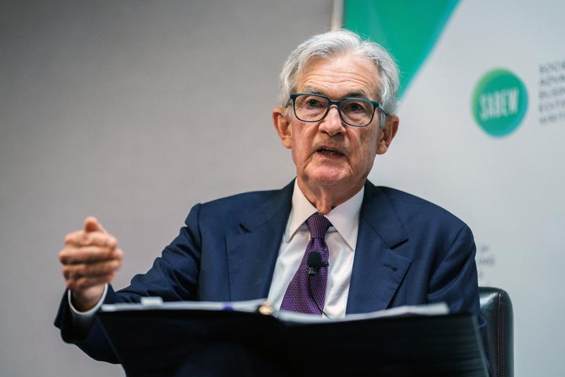 1月14日，鲍威尔的“密信”被曝光。据英国《金融时报》消息，早在去年7月，鲍威尔