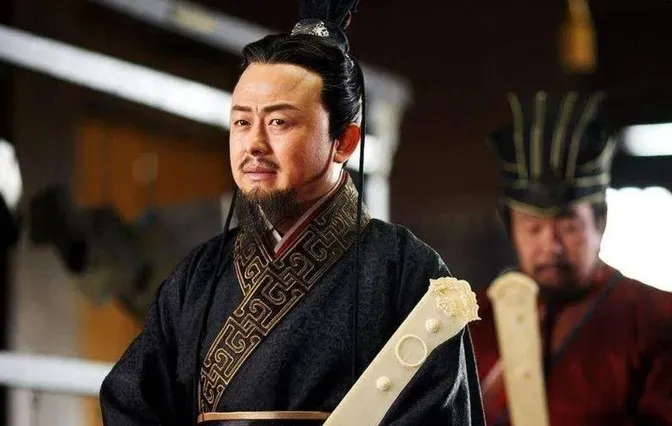 公元前249年，秦王对丞相甘茂说：“寡人要吃公鸡蛋，3天内必须找来！”。甘茂一愣