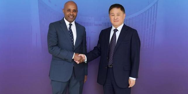 欠中国53亿美元后，非洲国家还不起了，希望我方宽限债务时效。 这个主动求助的