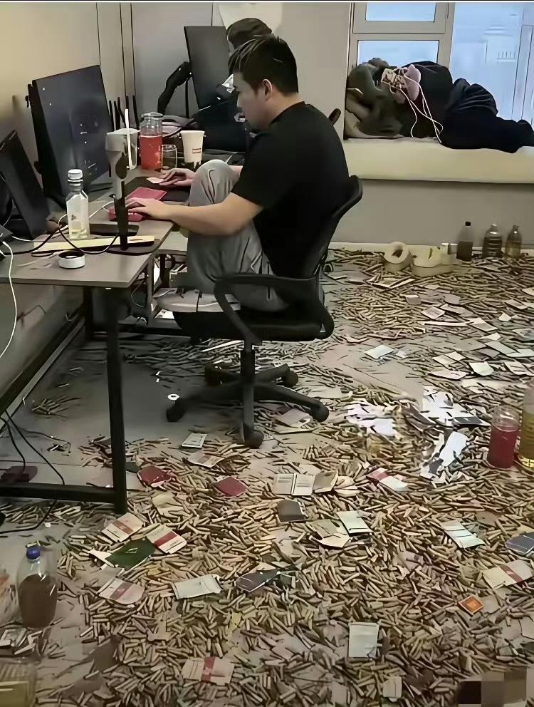 但凡你能说出他一个优点的，算我输！
