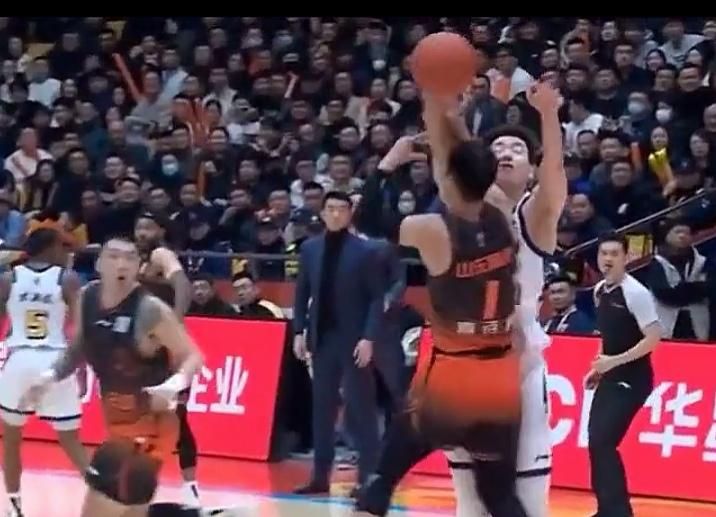 明晚主场再战山东高速，浙江方兴渡凭什么报一箭之仇昨日浙江方兴渡客场双杀青岛崂山