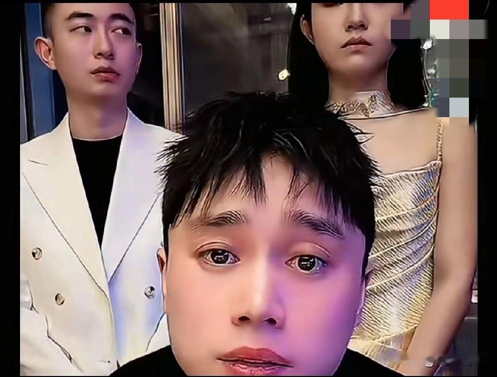 刘二狗伤心落泪允许徒弟们改自己马甲！以后粉丝不用叫629