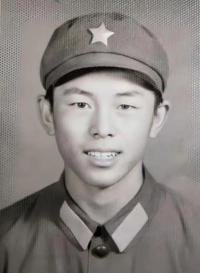 1987年，马占福在战争中不幸牺牲，部队派人前来看望他的母亲，结果找不到人，经打