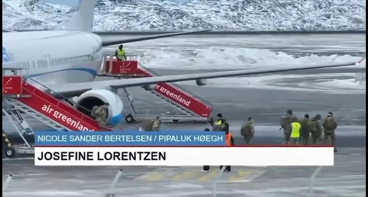 德国联邦国防军的15名军人搭乘飞机抵达格陵兰岛。德国最初说派13名军人到格陵兰岛