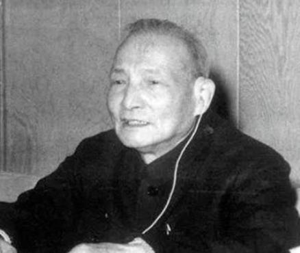 1979年，有人建议保留汪东兴的职位，但是陈云认为，即使他继续担任，全国上下也不