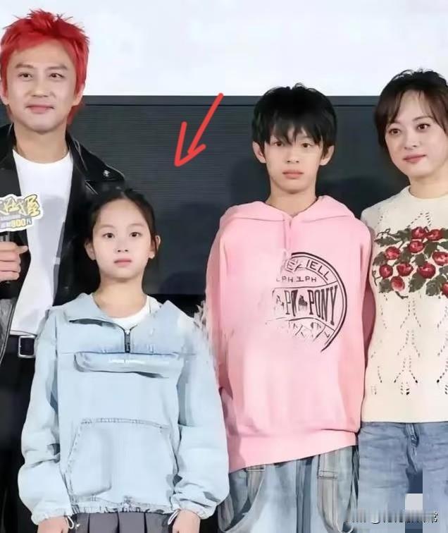你们没发现吗？邓超孙俪这对夫妻，藏着个“改不了的弱点”——就是太把孩子当回事