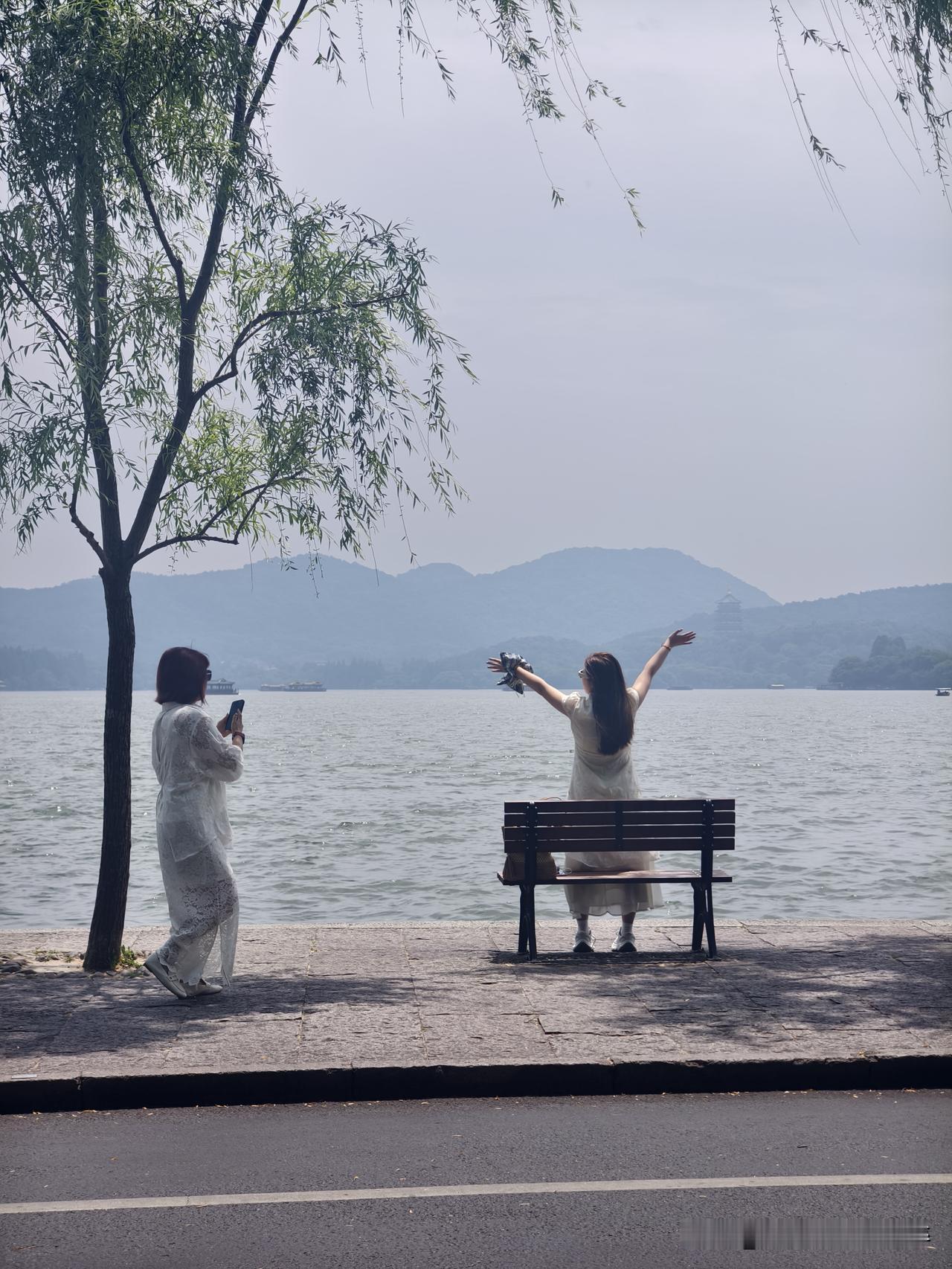 西湖美景游赏