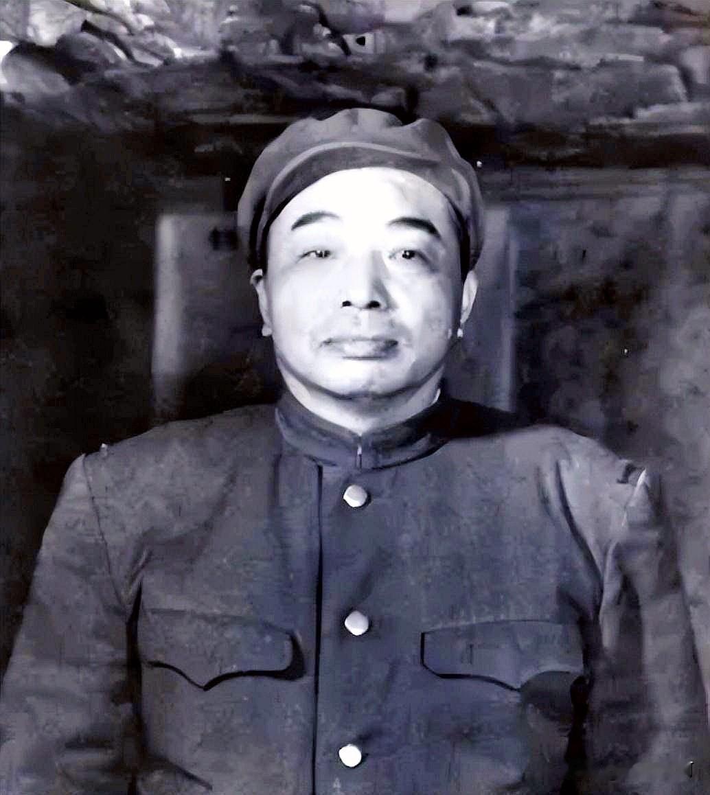 🍁谁敢横刀立马？彭老总亲手修改下一句吴起镇“切尾巴”大捷，打完长征最后一仗，